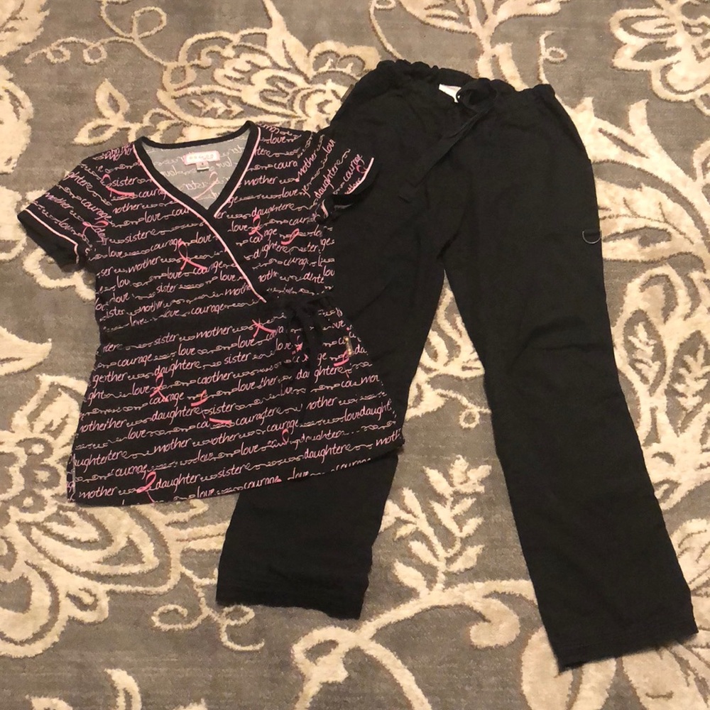 Koi Scrub Set Small